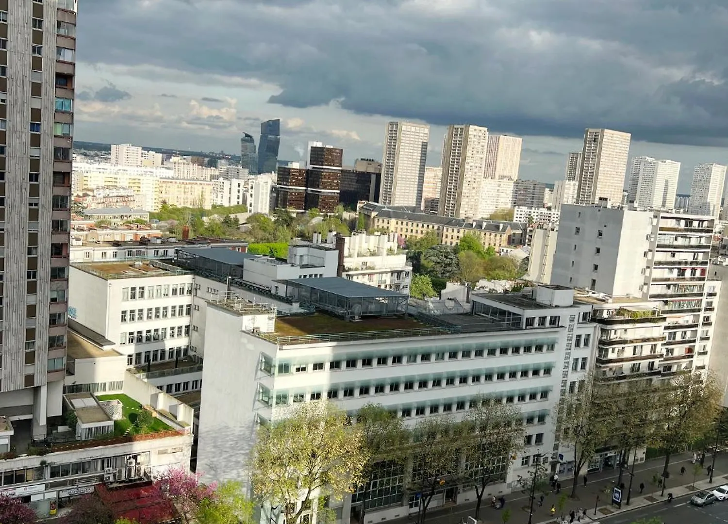 Chic 2 Rooms Paris13 With View 0*, Paris France
